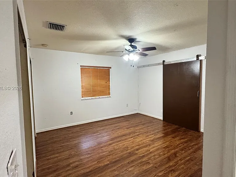 5680 NW 23rd Ave — Photo 17