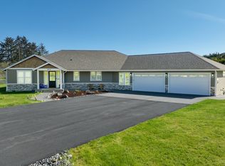 89120 Arrowhead Rd, Warrenton, OR 97146