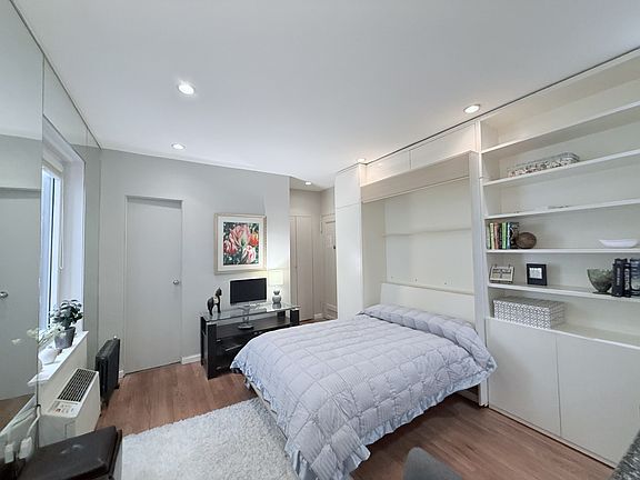 3rd image of 424 E 57th St APT 6E