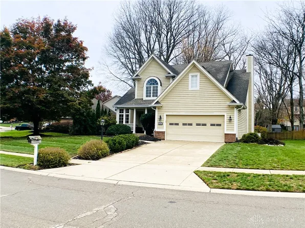 3774 E Sudbury Ct, Bellbrook, OH 45305