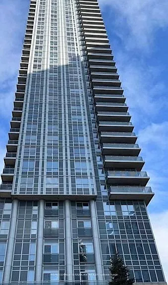 255 Village Green Sq #1208 — Photo 3