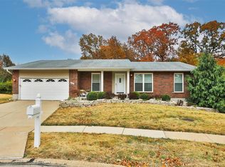 3901 Roundtable Ct, Saint Louis, MO 63129