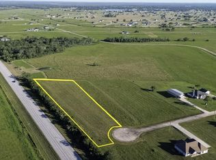 1805 Apache Trl, Angleton, TX 77515