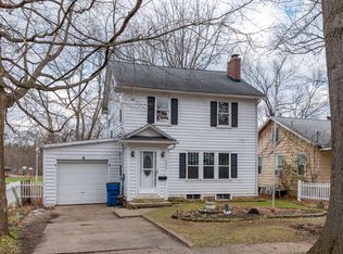 2332 Kenwood St, Kalamazoo, MI 49006