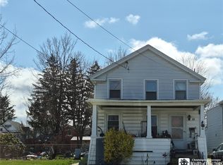 67 Ruggles St, Dunkirk, NY 14048