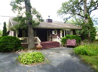 22900 Lahon Rd, Steger, IL 60475