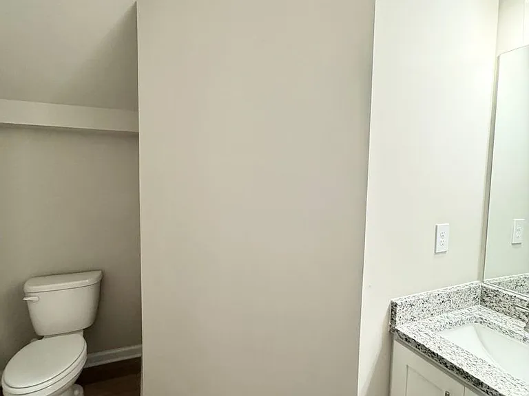 1205 McCoy St — Photo 8