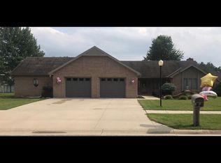 128 Cherry Ridge Run #8, Ottawa, OH 45875