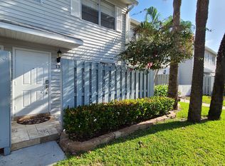 135 SW 3rd St #135, Pompano Beach, FL 33060