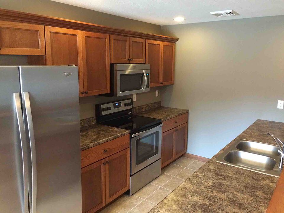 1st image of 505 E Adams St APT 15