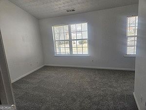 5th image of 9432 Lakeview Rd #53