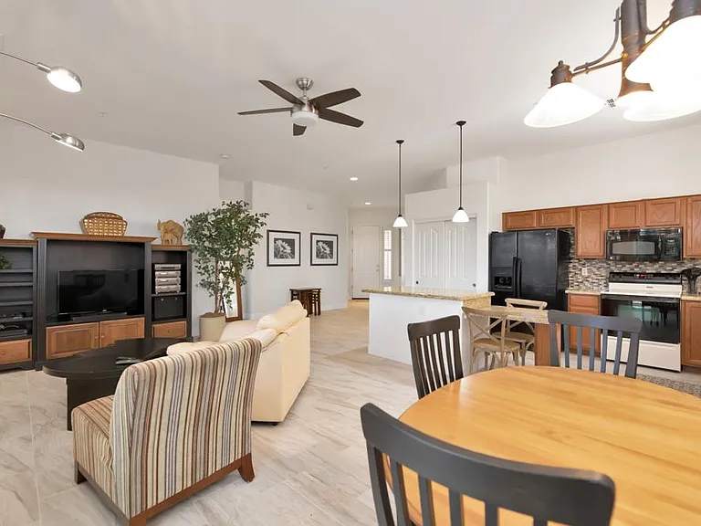 10304 E Penstamin Dr — Photo 10
