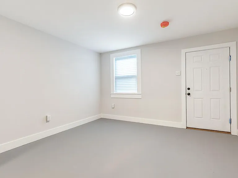 2536 Conti St — Photo 9