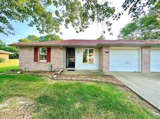 4120 Alhambra Dr, Anderson, IN 46013