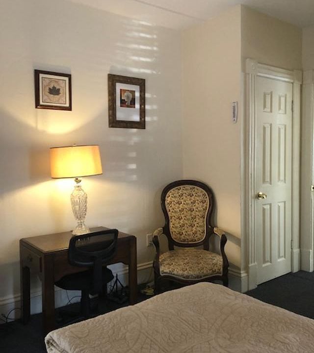 1st image of 8 Pearl St #A