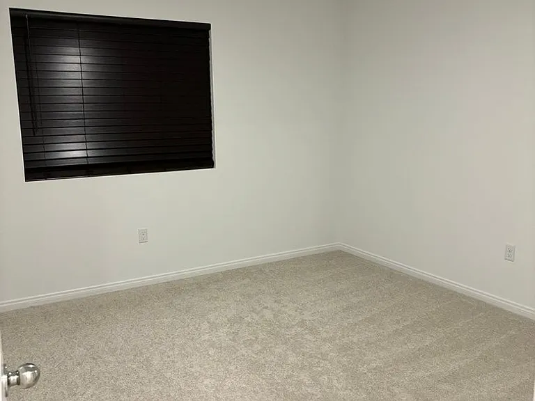 1375 Yeager Ave — Photo 6