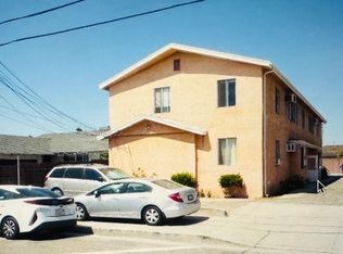 7643 N Hollywood Way, Burbank, CA 91505
