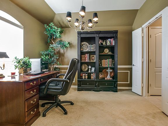 4th image of 13734 Lincolnshire Ln