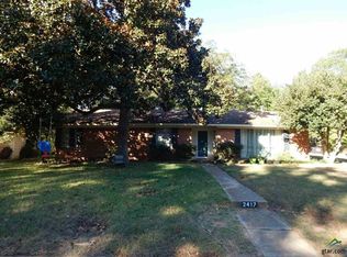 2417 Oak Crest Dr, Tyler, TX 75701