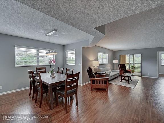 5th image of 1601 Abaco Dr APT A3