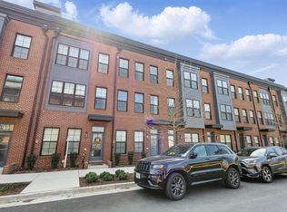 11239 Beaker St, Reston, VA 20190