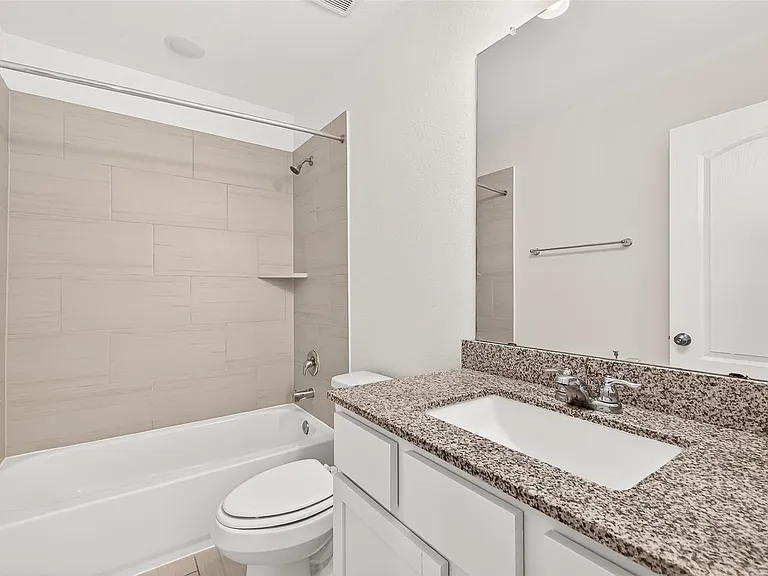 8114 Royal Palm Ct — Photo 40