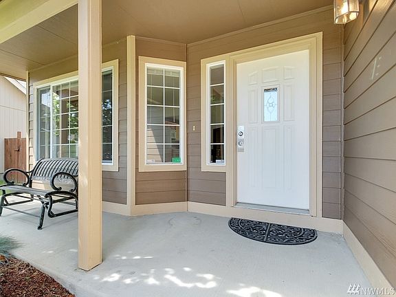 4th image of 18214 12th Avenue Ct E