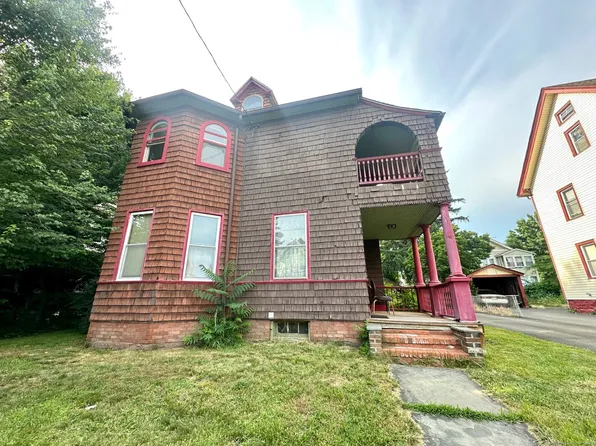 44 Annawan Street, Hartford, CT 06114