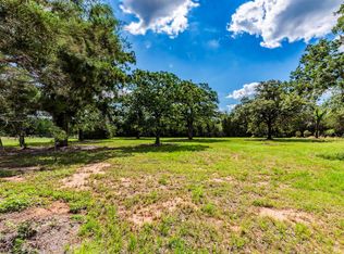 160 Radcliff Ln, Rosanky, TX 78953