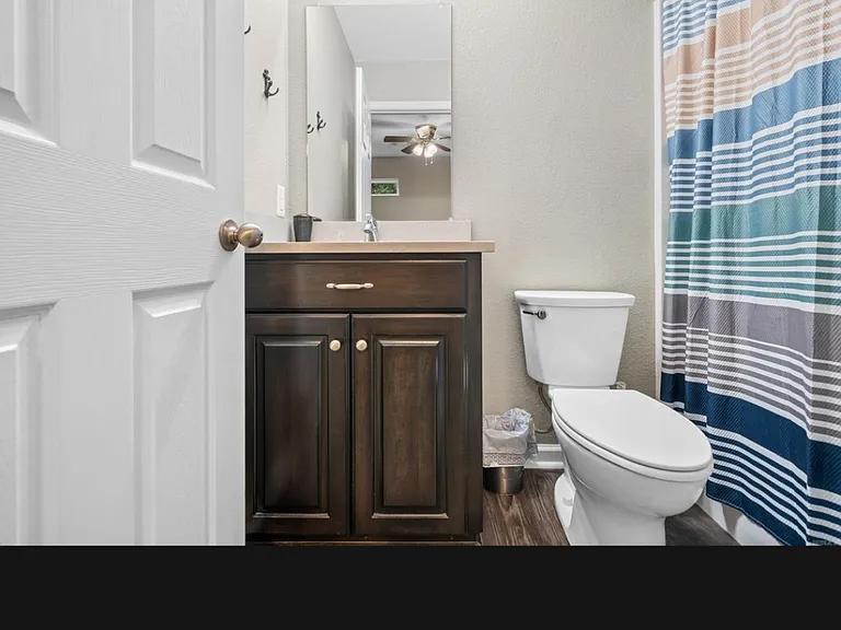 272 Rainwaters St — Photo 2
