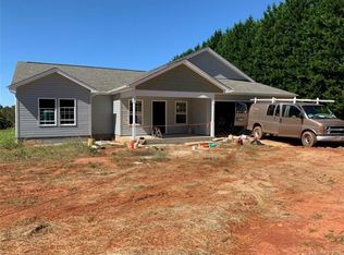 2163 Finger Bridge Rd, Hickory, NC 28602