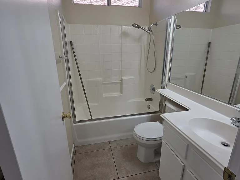 1904 Betsy Ross Dr — Photo 4
