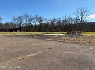 88 Walnut Dr, Berwick, PA 18603