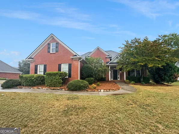 77 Planters Dr NW, Cartersville, GA 30120