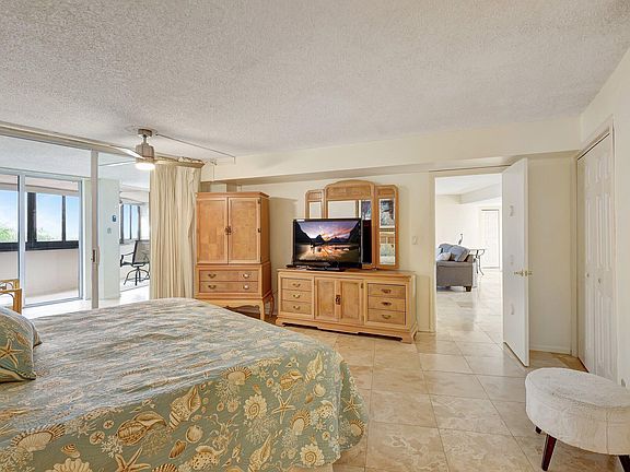 5th image of 1357 NE Ocean Blvd APT 318