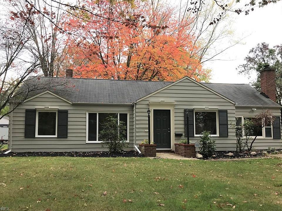 1st image of 24679 Hilliard Blvd