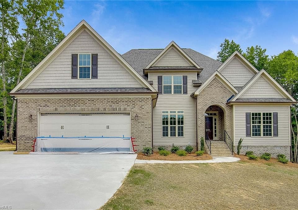 1st image of 2680 Brooke Meadows Dr