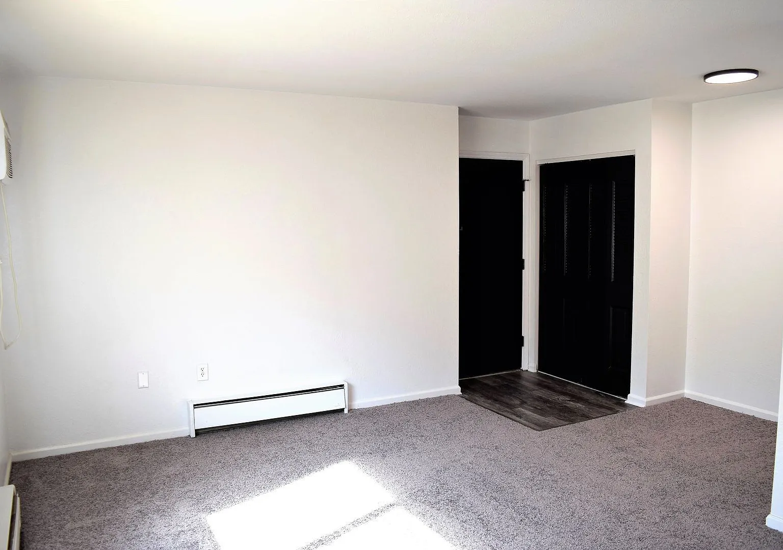 207 Valley Ave — Photo 2