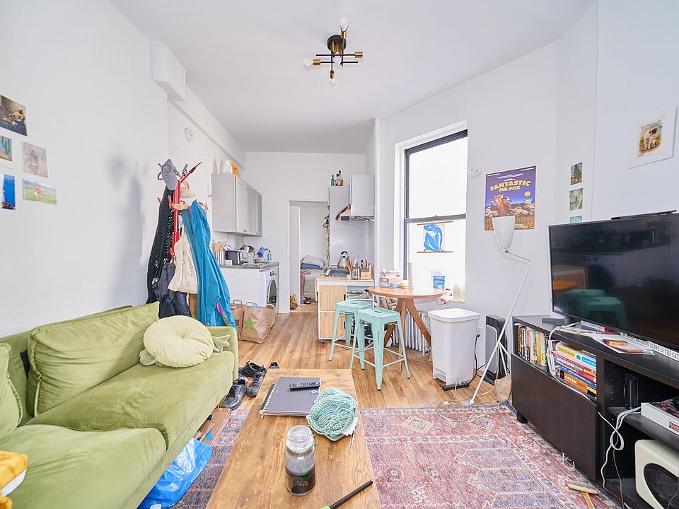 1st image of 109 Ludlow St APT 17