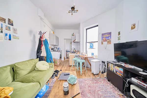 Rented by Living New York | media 3