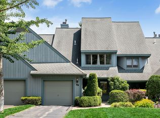 43 Forsgate Ct #43C, Washington Township, NJ 07676