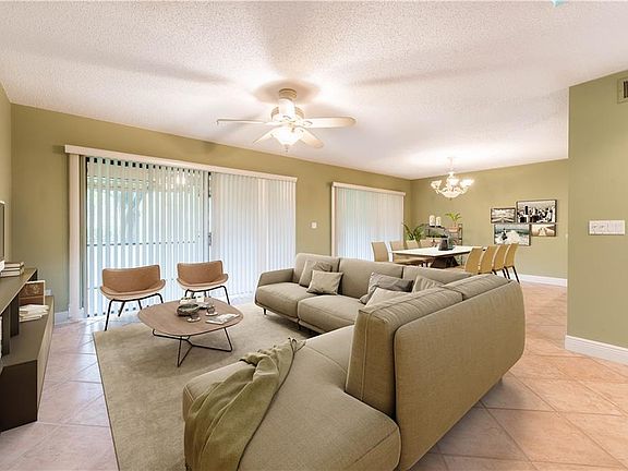 3rd image of 8129 Sandpoint Blvd