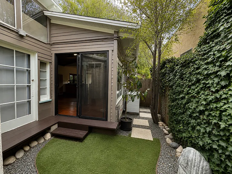 430 Altair Pl — Photo 30
