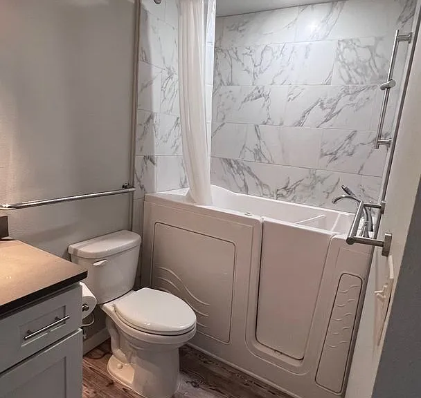 100 3rd St #1 — Photo 10