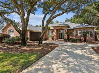1143 Mary Kate Dr, Gulf Breeze, FL 32563