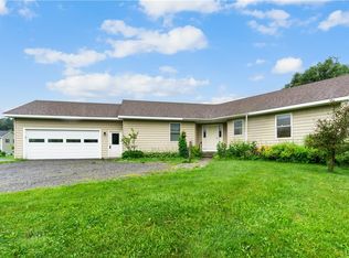 19 S Meadow Dr, Cazenovia, NY 13035