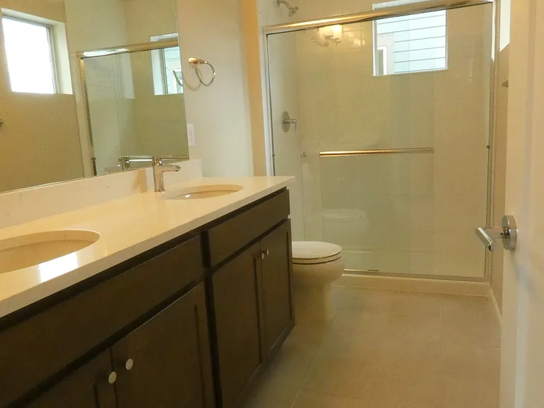 125 Doudy Ct — Photo 10
