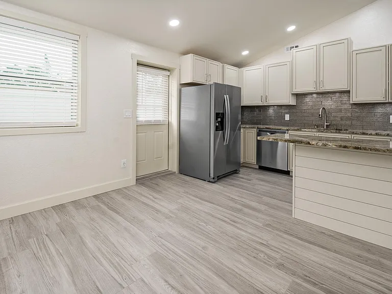 3131 Ashton Rd #1 — Photo 4