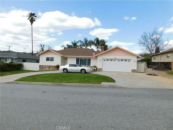 35054 Kimberly Ln, Yucaipa, CA 92399