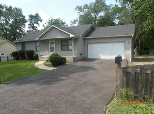 458 Melrose Ave, Aurora, IL 60505